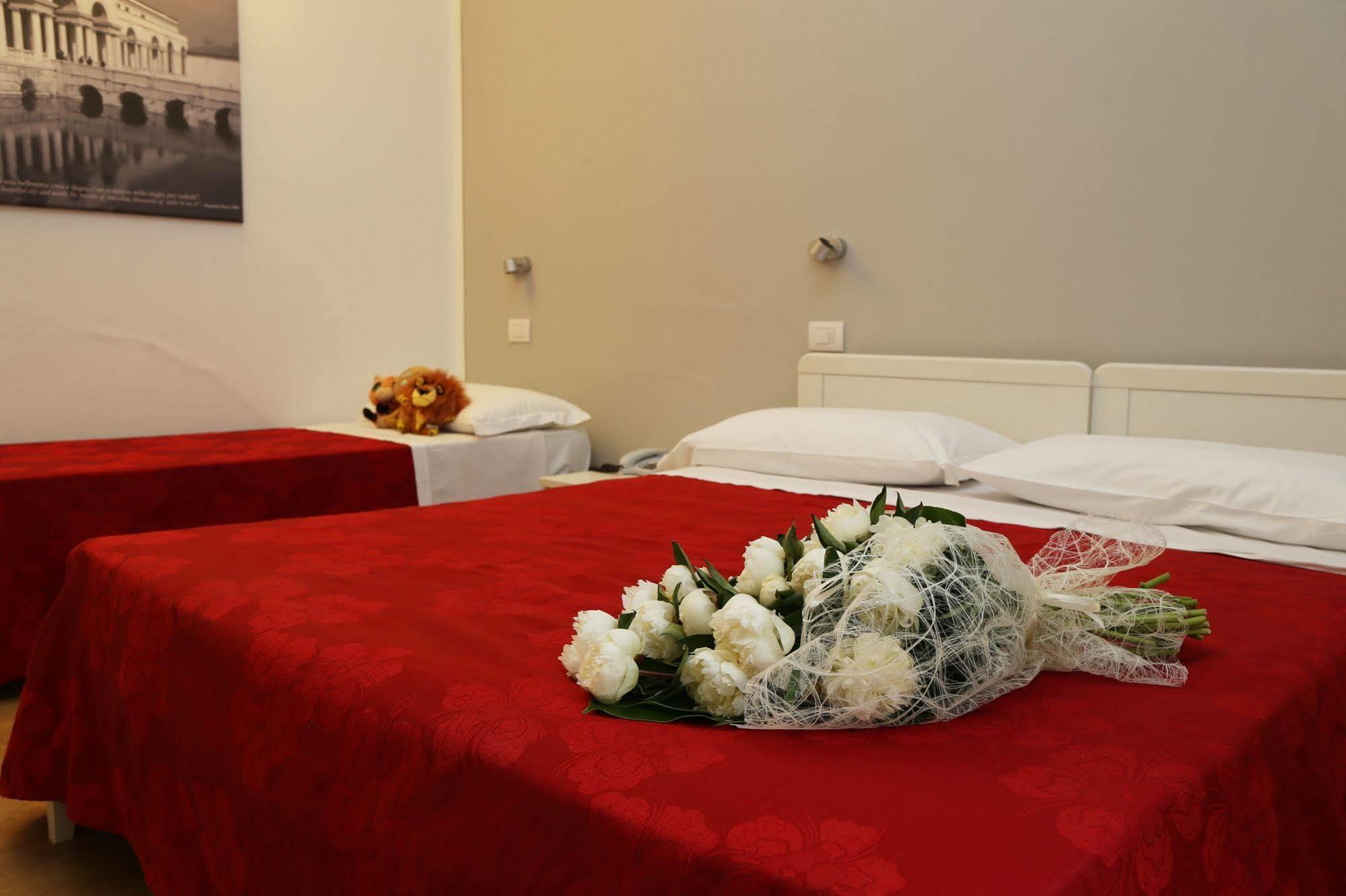 Hotel Dei Gonzaga Mantua Buitenkant foto